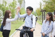 불티항공드론영농지원단법인 | “드론·3D 프린터는 기본…청년 농업, 더 뜰겁니다”
