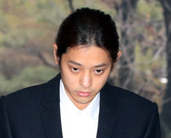 정준영 구속… ‘버닝썬 폭행’은 풀려나