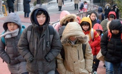 [우리둘은1학년]이 험한 세상, 초등생 언제까지 데려다 줘야하나