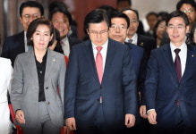 黃의 어시스트? 축구장 있는 ‘창원 사파동’에서 여 후보 최대 승리
