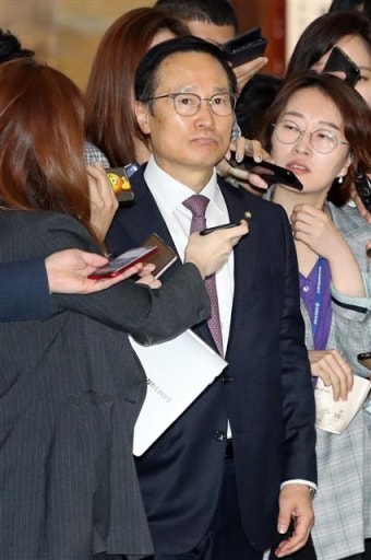 민주, 나경원 등 한국당 의원 19명 또 고발…3차 고발 예정