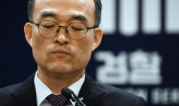 문무일 총장 “독점 권능, 검찰 해봤으니 경찰도 해봐라? 안돼”