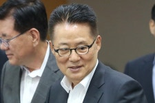 북한, 박지원 ‘미사일 비판’에 “이 연극쟁이가…망탕 지껄이지 말라”