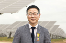 “양축 트래커 기술로 세계시장과 국내 태양광사업을 선도하고파”