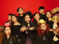 ‘클럽 감성’ 입은 황해도 굿, 세계를 춤추게 하다