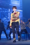 방탄소년단 콘서트 섹시부터 유머까지… 슈가가 다했다