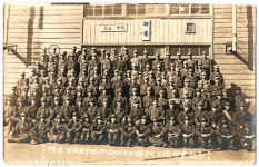 함포사격으로 무너진 건물… 고향후배 입대한 지 3개월만에 세상 떠나