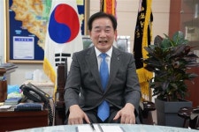 “인구 5000명→2만 5000명… 덕산면 읍 승격이 올 최대 성과”