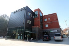 봉화 푸른요양원 확진자 숨져…국내 사망 총 50명