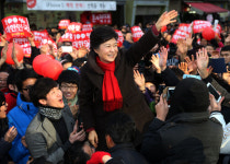 ‘선거의 여왕’ 영광도 역사 뒤안길로…사라진 朴의 흔적