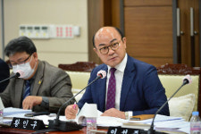 황인구 서울시의원, 추경예산 적극 편성과 긴급 재정 집행으로 내실화 촉구