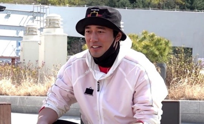 ‘전참시’ 조한선,  아내 방송 최초공개 ‘꿀 뚝뚝 눈빛’ | 포토뉴스