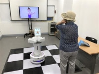 은평 로봇과 체조하다보니 치매 예방됐네