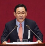 주호영 “文정부는 도덕적 파탄 난 전체주의 정권”