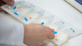 [약잘알] “약사는 약국에서만 일한다? 진로는 무궁무진합니다”