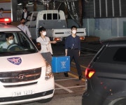 “교인 관련 자료 확보” 경찰, 사랑제일교회 압수수색 종료(종합)