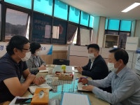 유상호 경기도의원, 연천군청 문화유산팀 관계자와 미수 허목 복원 사업 논의