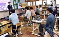 외할머니와 함께 확진…부산경원고등학교·동평중 원격수업 전환