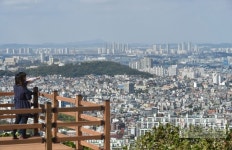 인천 문학산 정상 밤10시까지 확대 개방