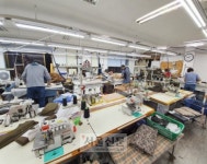 미싱은 잘도 도는데… 노동환경 왜 멈춰 있나요