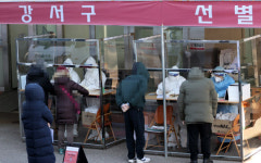 거리두기 3단계 세부 지침 조정 중... “대부분 상점 중단해야” 의견도
