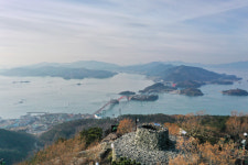 오르고 또 오르면 새 길이 열리더라