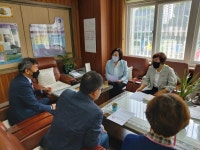 정윤경 경기도의원, 산본중학교 방문 및 현안 협의