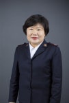 미혼모 자녀 돌본 13년… 추남숙 두리홈 전 원장, 국민훈장 목련장