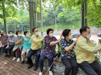 금천 동네 곳곳 돌며 주민 목소리 경청… 방역·경제 발전 이끄는 ‘골목길 구청장’