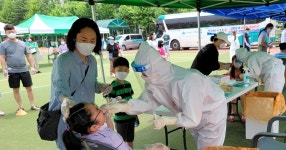 인천 초등학교서 23명 무더기 확진…가족 포함 3000명 전수 검사