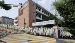 18조 들여 노후학교 리모델링…이름만 바꾼 ‘혁신학교’ 만드나