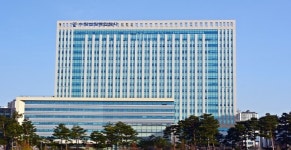 수원지법 첫 영상재판…민사 변론기일 5건 원격 진행