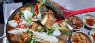 맑은 민물의 진미… 속이 확 풀리네요~