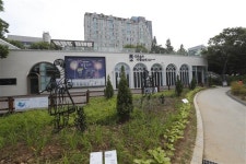 서호엔 아뜰리에, 동호엔 아트갤러리… 석촌호수, 문화예술 중심지로