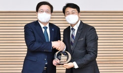[사람들] 염태영 수원시장 ‘명예사회복지사’로 위촉