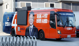 “진상규명에 모든 걸 하겠다” 비통한 안철수, 숨진 유세버스 기사 조문