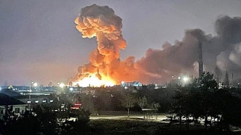 러시아, 우크라 진격 개시…공습 사이렌 ‘윙윙’ 시민 피난 행렬 (영상)