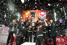 25살 한지승이 해냈다, 웰컴저축은행 프로당구(PBA) 팀리그 정상 등극