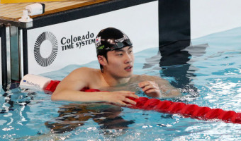 첫 성인 무대서 세계 1위 기록… 황선우 세계수영선수권 출전