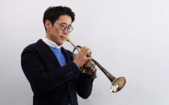 “기상나팔 선입견 대신 부드러운 솔로 악기 매력 보여드려요”