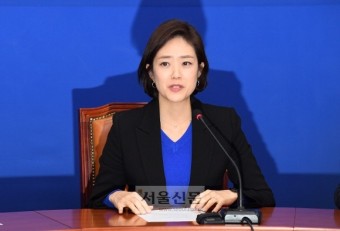 고민정 “이준석, 내 SNS 그만 보길…청년 정치인으로서 화나”