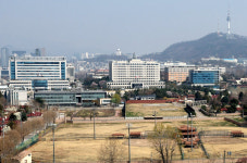 용산시대 ‘지각 출발’… 안보시설 먼저 짓는다