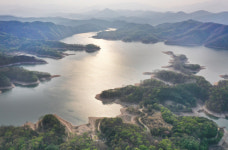 한줄기로 난 관광도로 139㎞, 길목마다 반가운 고향집