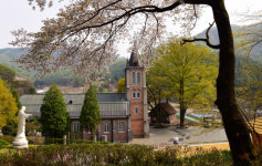 한줄기로 난 관광도로 139㎞, 길목마다 반가운 고향집