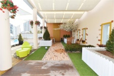 반값 가격에 호텔급 시설…산모의 천국이라는 ‘이곳’