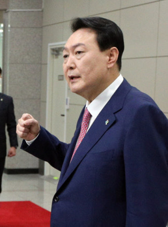 “인사권자는 대통령” 경고 메시지… 공직기강 잡고 경찰 통제 힘싣기