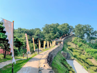 뚜벅뚜벅 걷다가 보면…어느새 학창 시절 그 곳