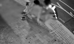 [영상] “갑시다!” 경찰 오토바이에 태우고 수배범 추격…시민의 ‘공조’