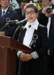[포토多이슈] 43주기 박정희 추도식에서는