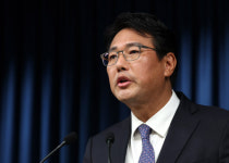 야당의원들, 김태효 국가안보실 1차장 경질 요구